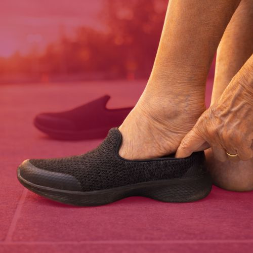 Orthopaedic slip-on shoes for diabetic foot care and pressure relief